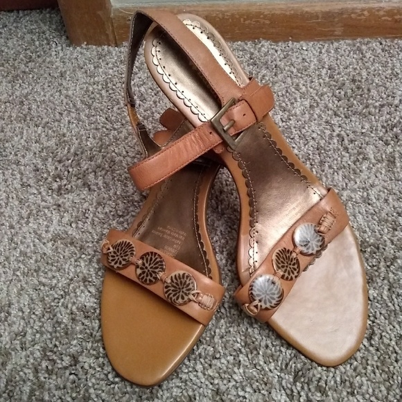 *Final Sell Price* Naturalizer Shoes - Picture 3 of 5